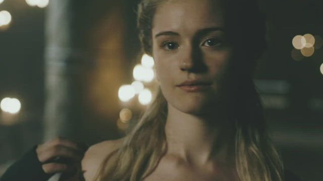 Alicia agneson in 'Vikings' S05E03 (2017)