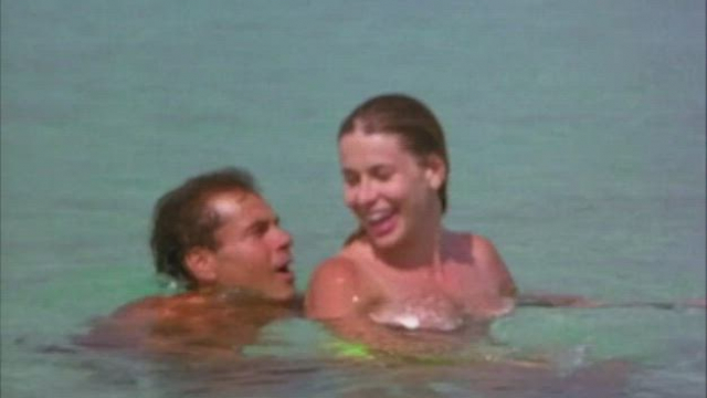Elizabeth Kaitan - Beretta's Island (1993)