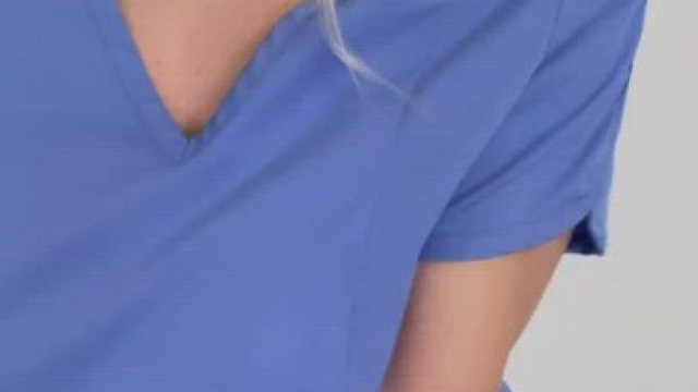 I bet some of you have a kink for a girl in scrubs [reveal]
