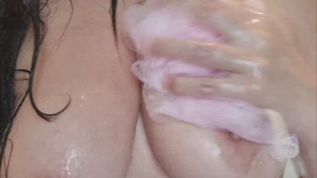 Only react if u would like a tittyjob from a busty asian like me ????