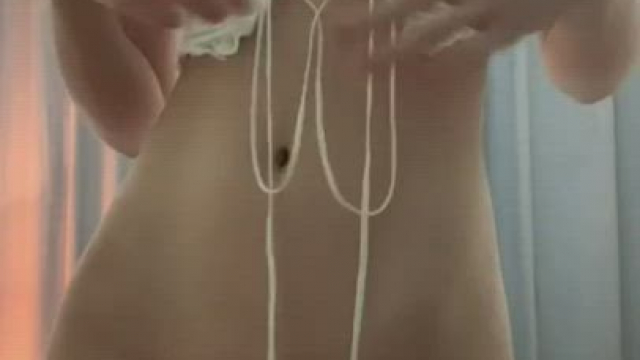 [19f] Untie me for your present...