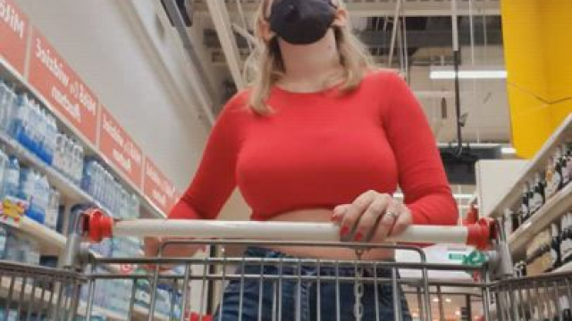 It wasn't just my camera that recorded me in that store. heh... Kisses [GIF