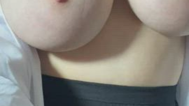 I heard in this subreddit are crazy for natural boobs ????