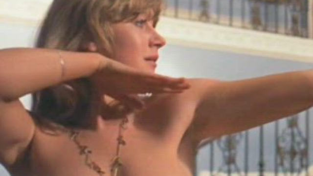 Helen Mirren - Beautiful display of plot in 'Savage Messiah'