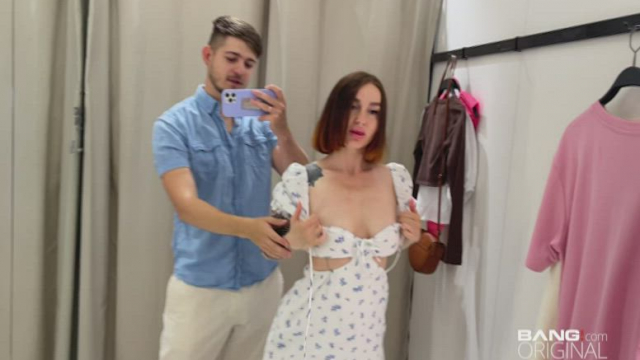 [Kleo Model] Fucks In A Mall Fitting Room With Lots Of Mirrors