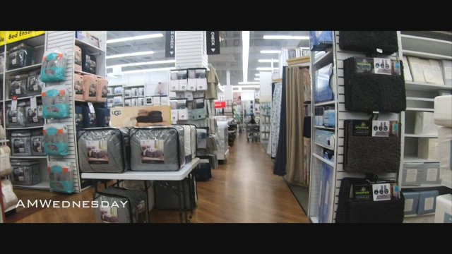 Bed Bath and Beyond has the smallest changing rooms! [gif]