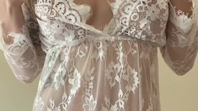 Do you like me in lace?