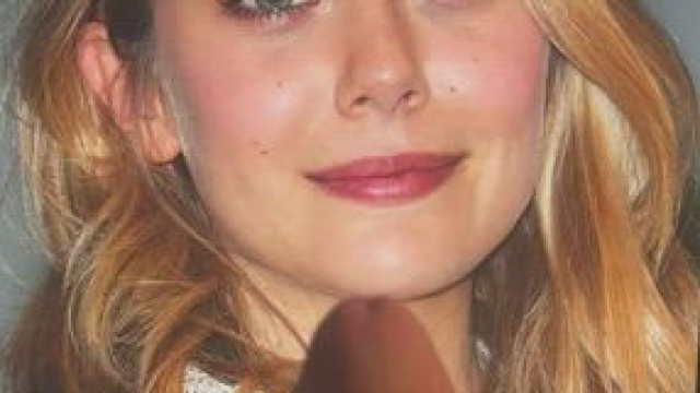 Elizabeth Olsen’s innocent face makes me hard, anyone agree