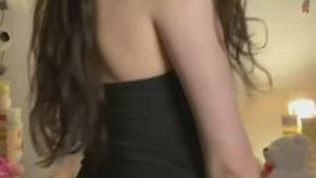 I tried to send you something sexy, but I'm afraid you dont like it????