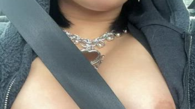 Turning heads with my tits out during drives is such a fun time for me??????????