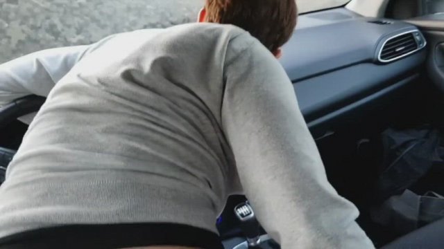 Fucking for the first Time in the Car (Free Download)