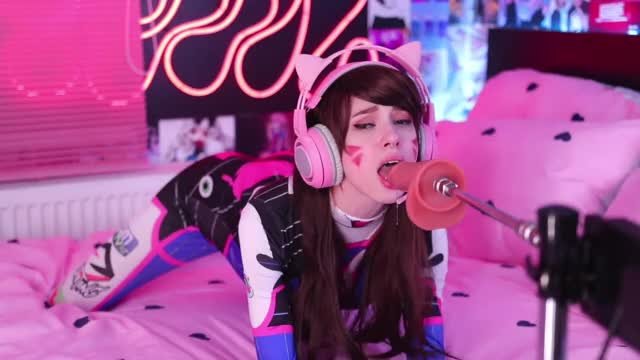 D.Va Gets Mouth Fucked By Machine