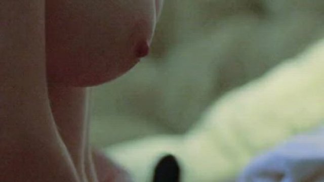 Alexandra Daddario's big, perfect tits jiggling plot in 'True Detectiv