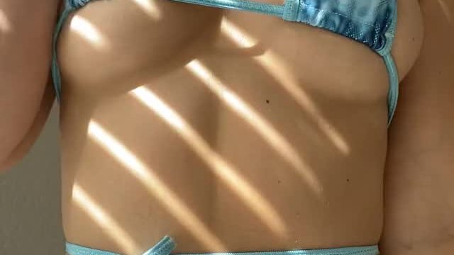 Do you like what’s under my tip little bikini top? [OC]