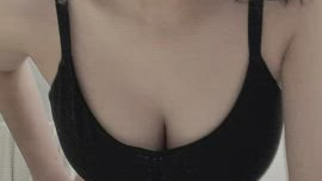 I love tricking people into thinking my boobs are small when they are actually r