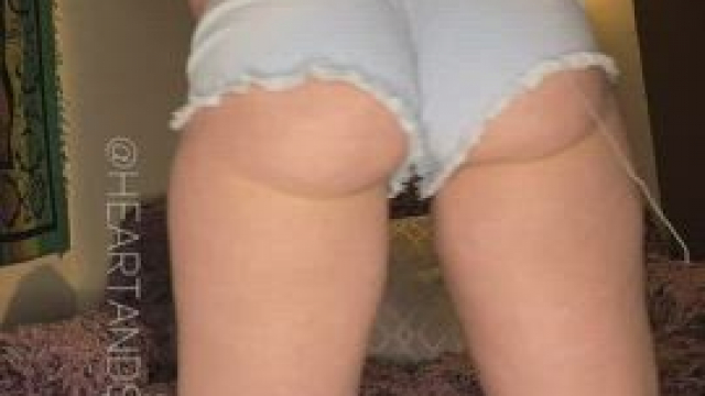 PAWG is my home, I love showing y'all this phat ass (:
