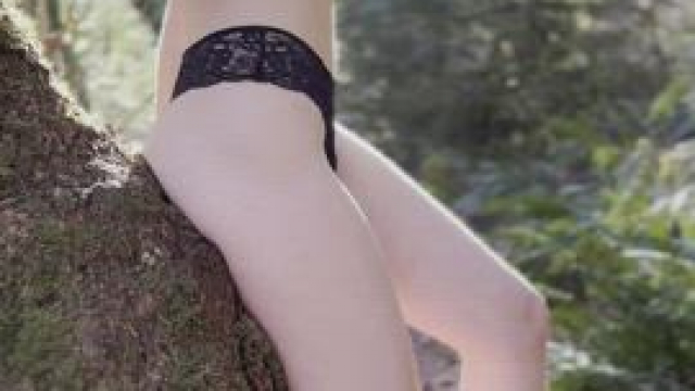 Large Pines in sunshine and Black panties on redheads, these are a few of my fav