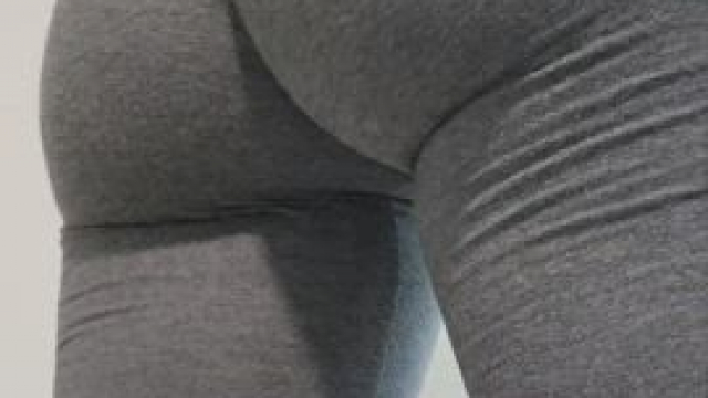 could barely fit my milf ass in these yoga shorts ????