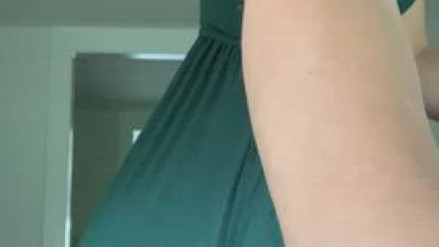 This is why I wear dresses (39f)