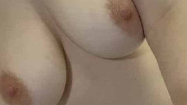 My bf doesn’t appreciate my tits, maybe you do? ????
