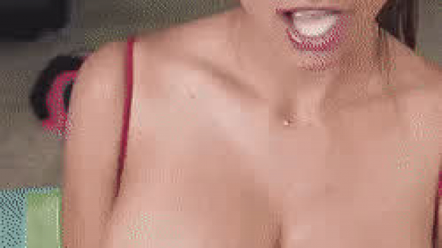 Mia Khalifa cum dripping on her huge tits