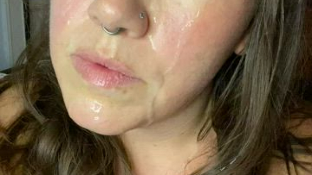I really feel like I need more cum. I can never have enough on my face.