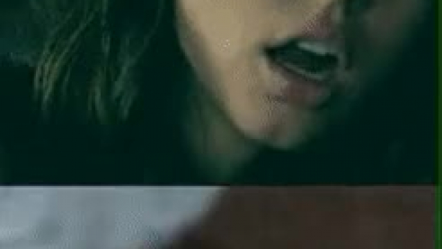 Using her hand or mouth, you just know Ana de Armas would completely fucking dra