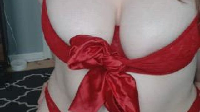 A special gift since it's Friday, it even comes wrapped in a bow