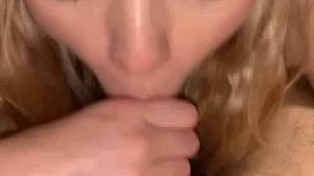 Fuck me first so I can taste my pussy