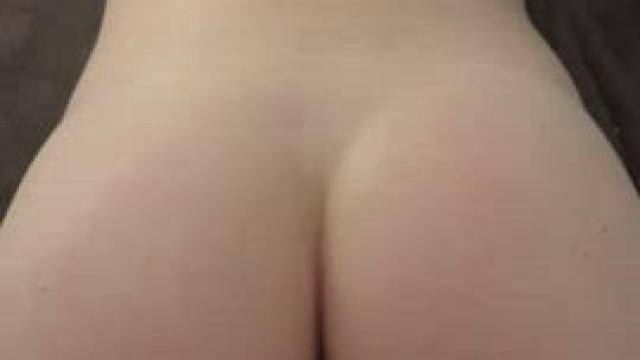 Hurry up and cum on my ass, she says while watching videos on her phone