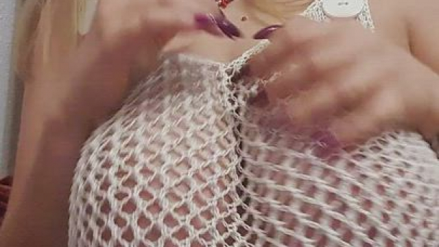 Do you like those mesh knits and big boobs that do the bouncing and bouncing?