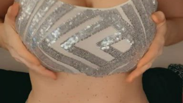 Your new favorite boob gif [oc] [34DDD]